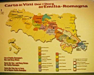 122414 FD wine Italy map